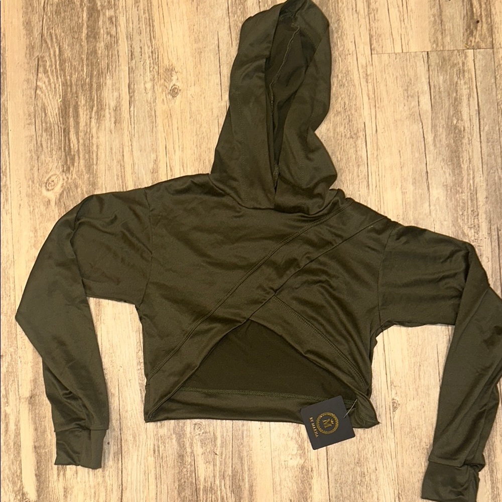 NWT Mariia Dancewear Women’s XS Top Hooded Soft Athleisure Olive Green Dance